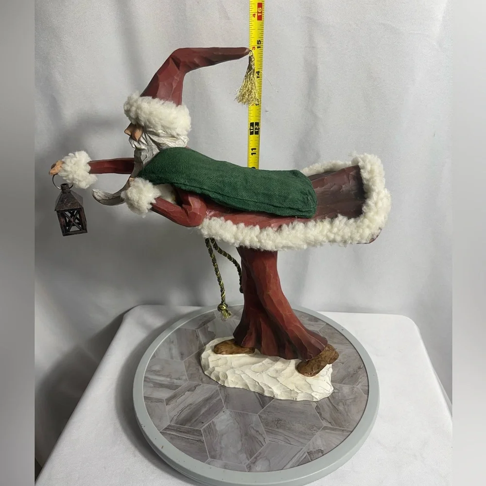 Christmas Vintage Painted Santa Figurine Rustic Carved Style Lantern Decor 12”